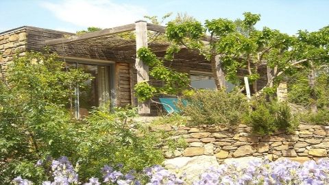 Gite 2 à 4 personnes en village de gites en Ardèche